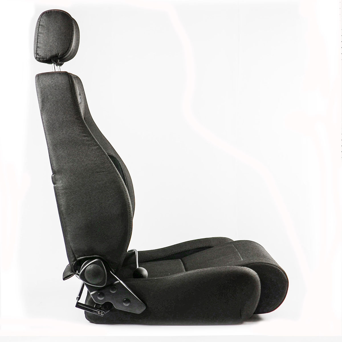 Trax 4x4 Seat Black Cloth ADR Compliant